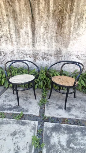 Par de cadeira thonart 