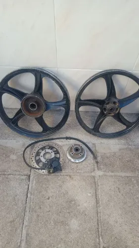 Roda de liga leve