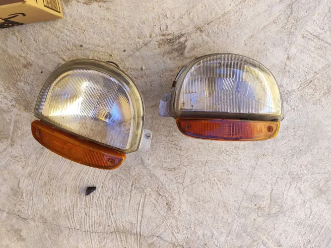 Par de farol Renault Twingo 