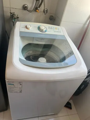 MÁQUINA DE LAVAR