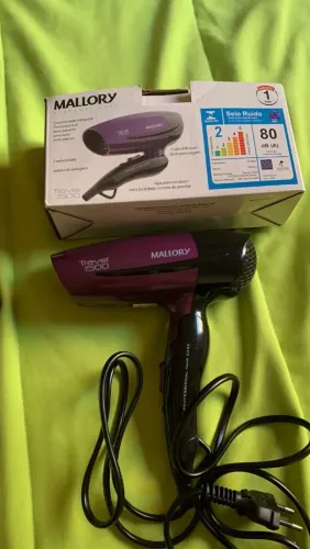 Mini secador de cabelo