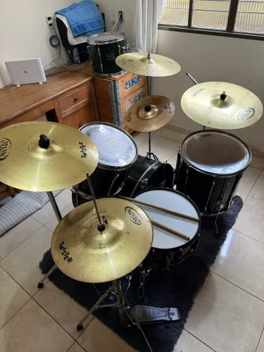 Bateria Pearl Export Series Completa + Kit Pratos