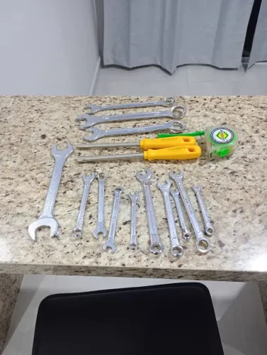 Ferramentas em bom estado.