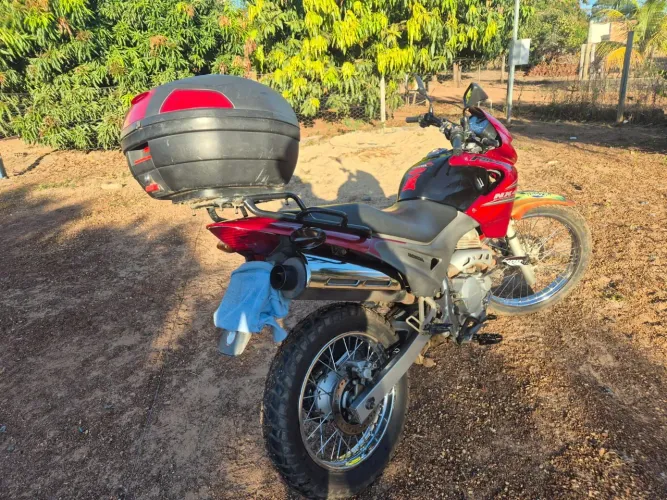 Vendo Falcon 2008 ou estudo troca veículo 1.0 