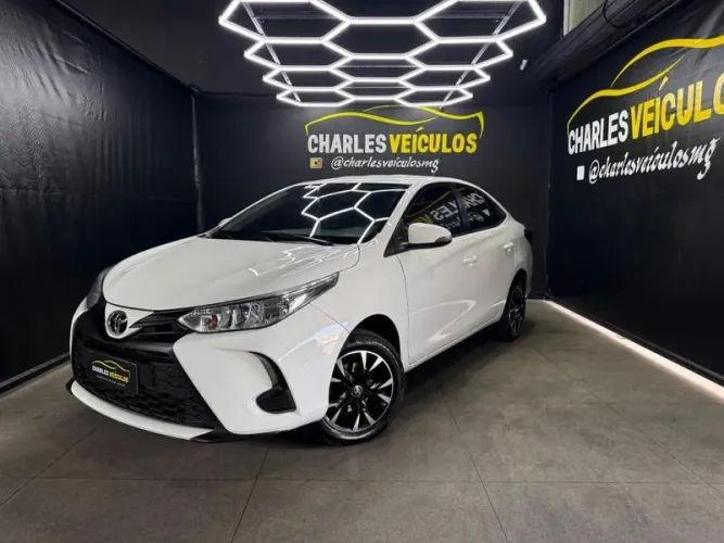 Toyota Yaris XL Live Sedan 1.5 Flex 16V 4P AUT 2024