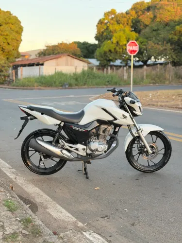 Honda CG 160 Cargo 2023/2024 - Único Dono