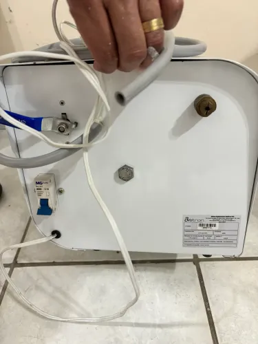 Biotron Autoclave Digital Flor de Lótus 5L
