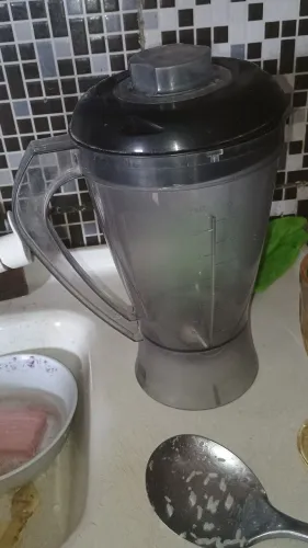 Copo liquidificador mondial 