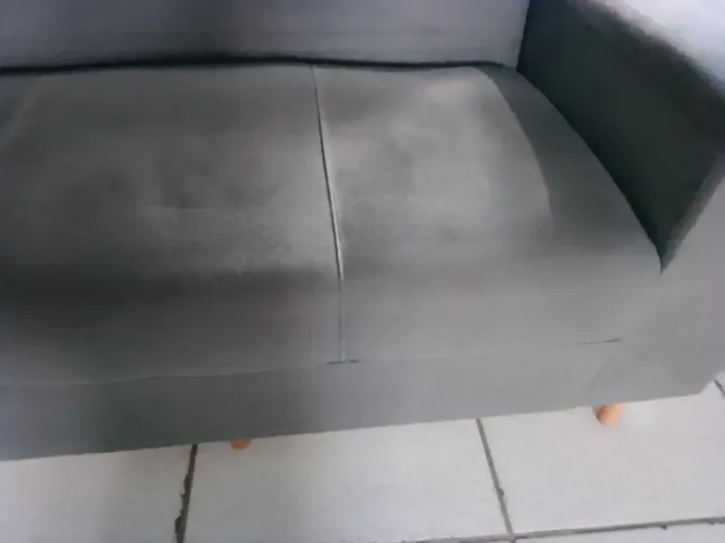 Conjunto de sofá 3 e 2 lugares para vender