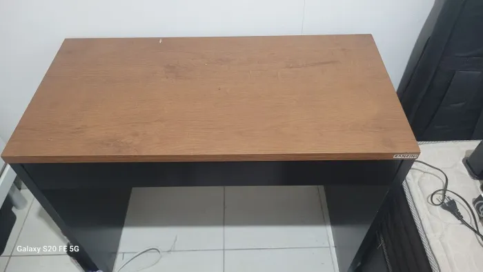 Mesa de escritório/escrivaninha
