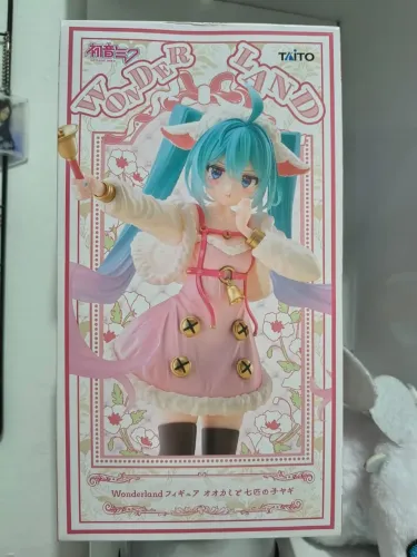 Hatsune Miku Wonderland original action figure