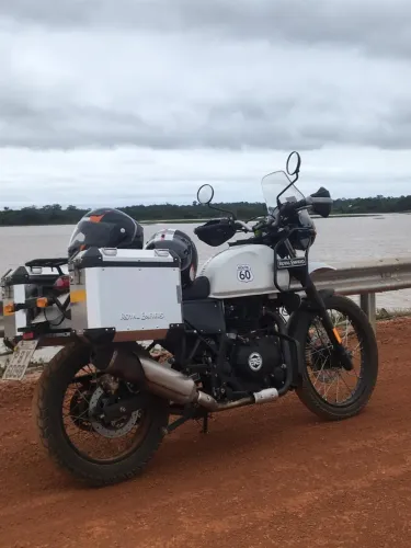 Moto Royal Enfield Himalyan 411