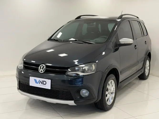 Volkswagen Spacecross I Motion 1.6 MI Total Flex 8V 2014