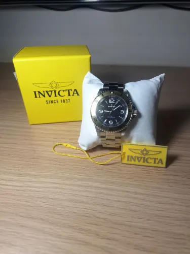 Relógio Invicta Specialty 49346 Original - Bisel Dourado - Completo na Caixa