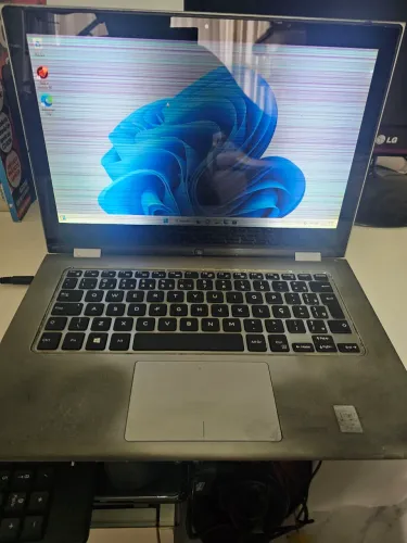 Notebook Dell P57G Tela Touch Intel i3 8GB 500Gb Problema na Tela e teclado 