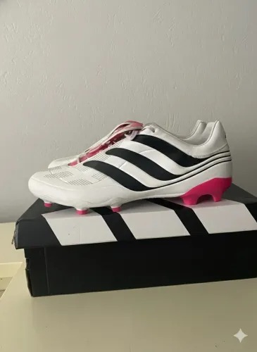 Chuteira Adidas Predator