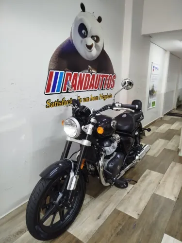 ROYAL ENFIELD SUPER METEOR 650
