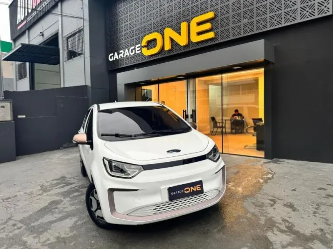 JAC E-JS1 62cv 5P Aut. (elétrico) 2023