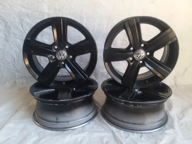 Jogo de Roda VW Golf Bora Jetta aro16  5x112 