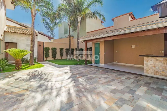 Casa residencial disponível para locação no bairro Granada.
