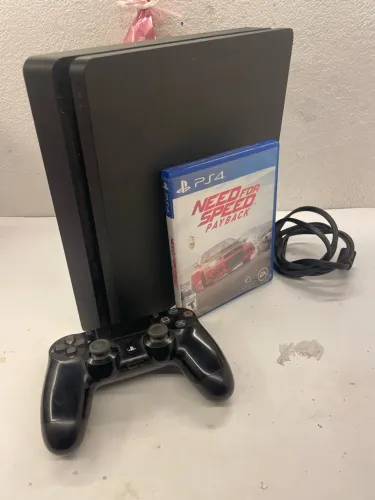 PlayStation 4 slim