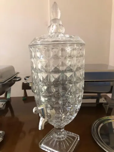 Alugo utensílios para festa