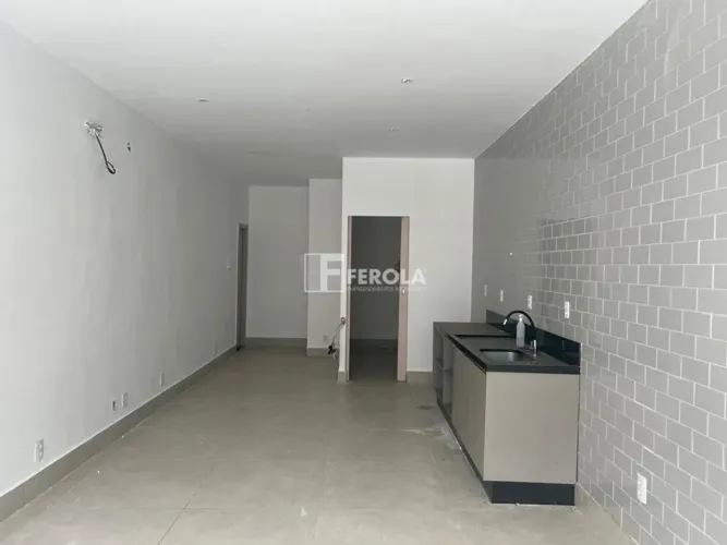 CLSW 104 - LOJA TÉRREA NA LATERAL DA COMERCIAL