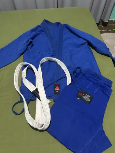 Kimono trançado reforçado Adulto A4 em ótimo estado