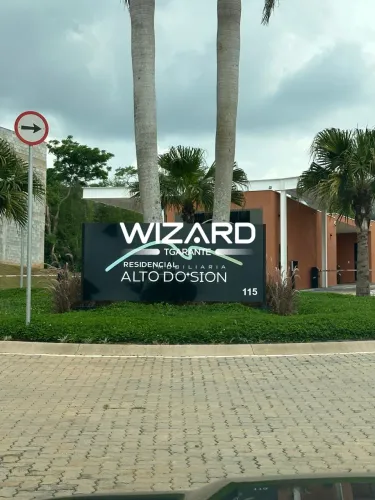 Terreno em Atibaia, condomínio fechado, ampla área lazer, para venda com 518m²
