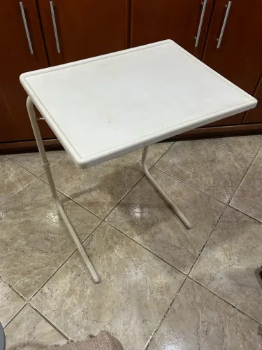 Mesa para estudos, refeições, etc