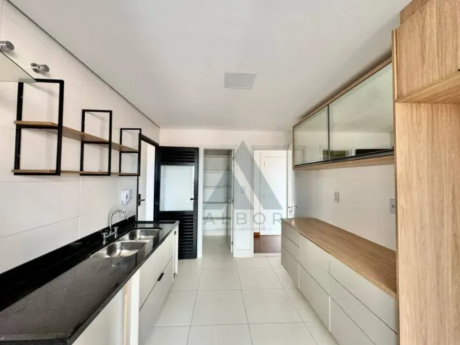 Apartamento com 3 quartos para alugar, - Centro - Itapetininga/SP