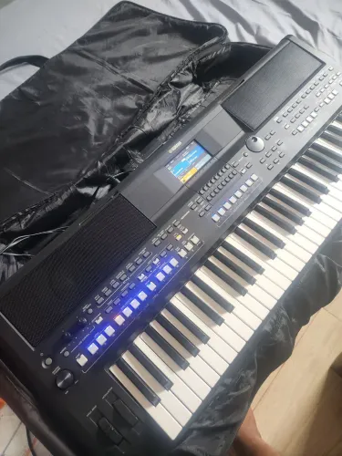 Teclado yamaha sx600 profissional
