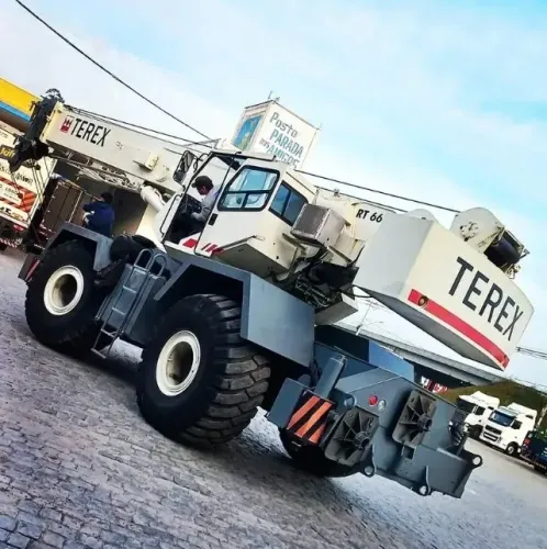 Guindaste Terex RT 60T