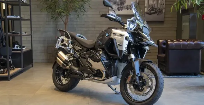 BMW R 1300 GS ADVENTURE TRIPLE BLACK