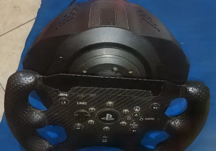 Volante simulador Thrustmaster T300 Rs