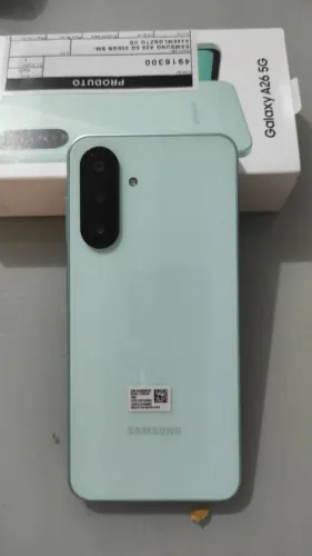 Vendo celular a26 na cor verde