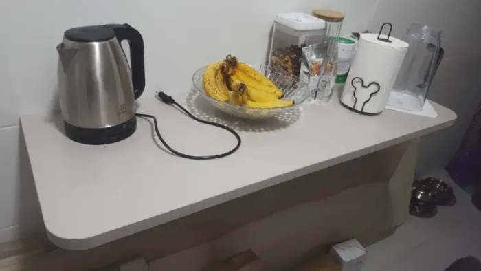 Mesa retrátil em MDF 