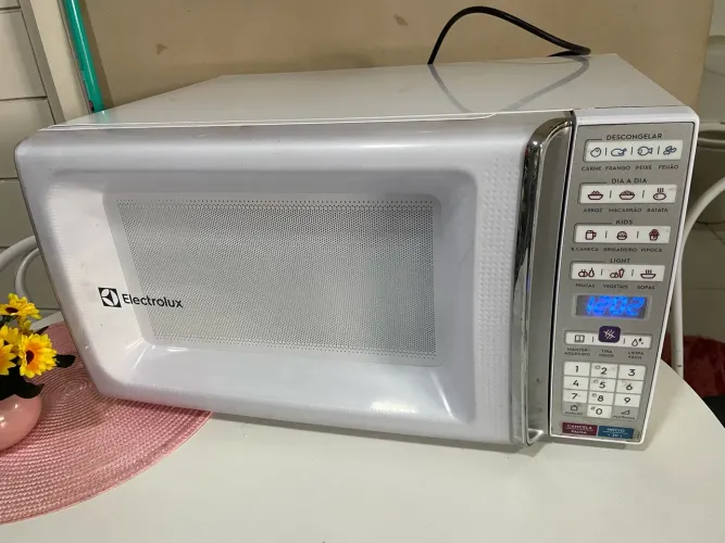 Microondas 34 litros 220v