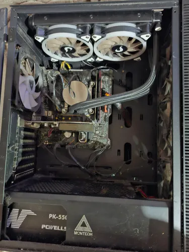 Pc para jogos, trabalhos e estudos