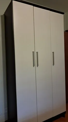 Guarda roupa solteiro 3 portas