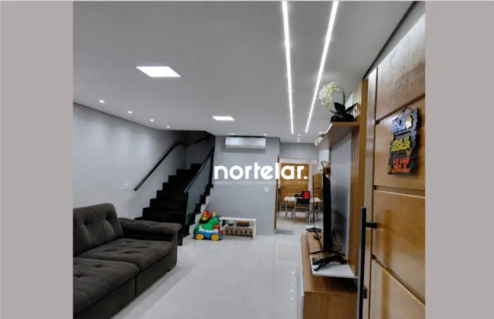 Sobrado Novo 120 m² | 3 Dorms. | 1 Suíte | 2 Vagas | Planejados | Ar-Condicionado | Vila P