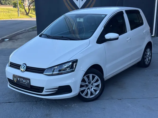 Volkswagen Fox Trendline 1.6 Flex 8V 5P 2016