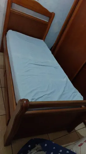 Cama solteiro