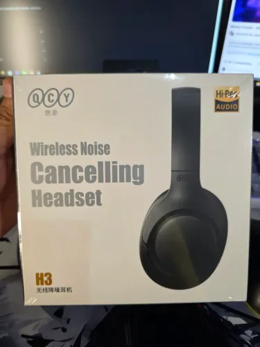 Headseat QCY H3 Novo Lacrado, Cancelamento de Ruído, até 60 horas de bateria