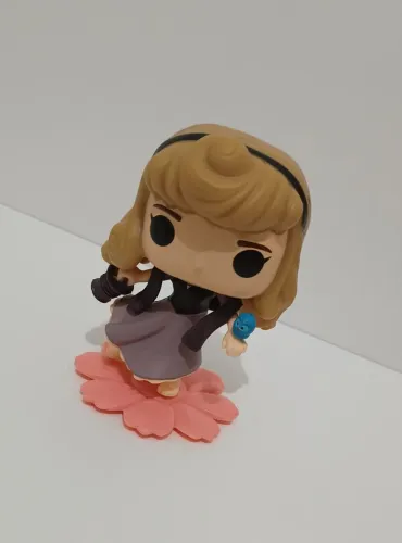Boneca da Princesa Aurora Personagem Bela Adormecida da Disney