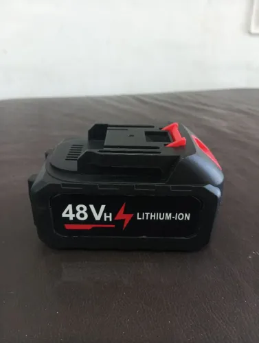 Bateria de 48V nova zerada
