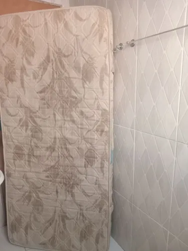 Colchão de solteiro de espuma <br>Medida 1.88×88×19 valor R$150.00 entrega gratuita