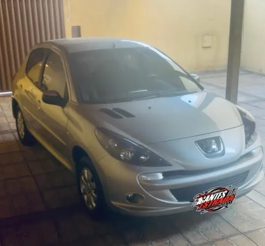 Peugeot 207 XR Sport 1.4 Flex 8V 5P 2011