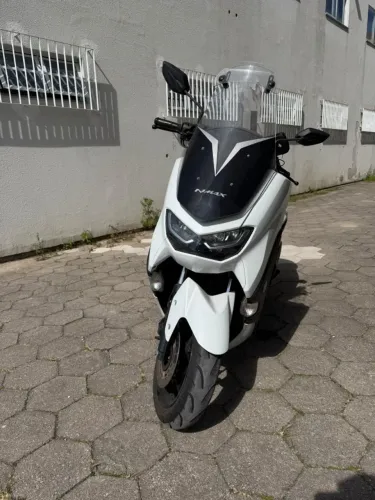 YAMAHA NMAX 160 BRANCA BAIXA KM