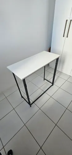Escrivaninha dobrável